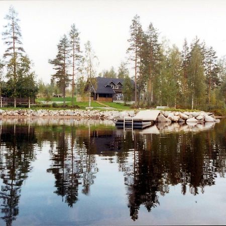 Revontuli Resort Glass Igloos Hankasalmi Luaran gambar