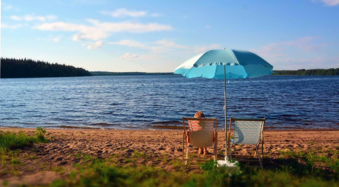 Revontuli Resort Glass Igloos Hankasalmi Luaran gambar